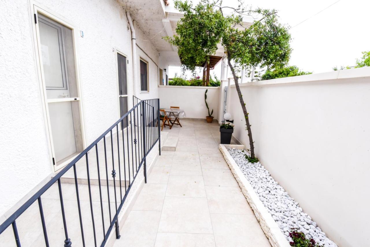 B&B Macchia Mediterranea ซานเปียโตร อิน เบวานญา ภายนอก รูปภาพ